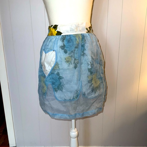 Other - Vintage Cottagecore Floral and Sheer Apron